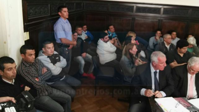 Cuatro absueltos. El jefe de la cárcel
