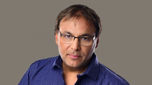 Gabriel Rolón lidera las listas de ventas en Argentina