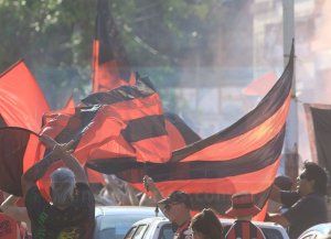 Hinchas de Patronato convocan a un banderazo