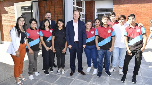 Gustavo Bordet abogó para cumplir los 191 días de clases