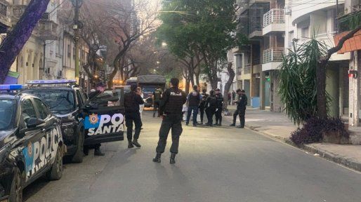 La víctima del intento de femicidio en el barrio Abasto está internada en estado crítico