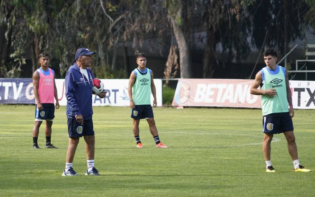 Russo quiso ver a todos en movimiento
