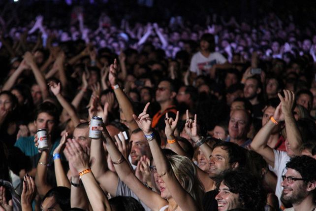 Música en el Río: Bersuit y Babasónicos hicieron bailar a Santa Fe