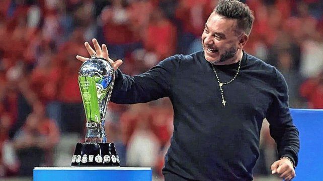 El Turco Mohamed volvió a hacer historia en México