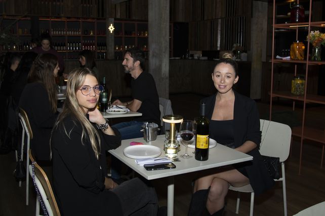 Belén Gariboldi y Cora Martínez