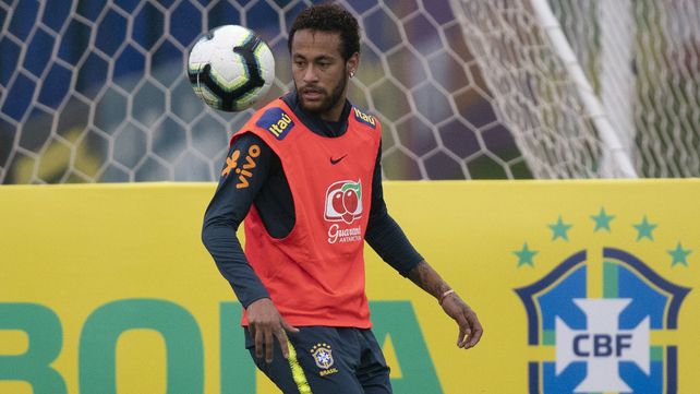 Patrocinadores de Neymar preocupados por escándalo de la acusación de violación