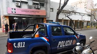 Seis allanamientos en Rosario y Villa Gobernador Gálvez por amenazas a escuelas