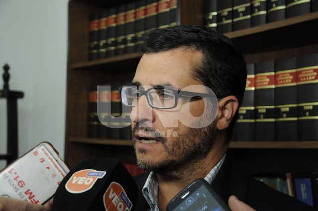 El fiscal. Fue quien en junio de este año elevó la causa a juicio.&nbsp;