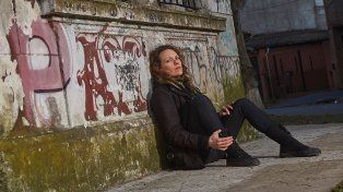 Ana Patané presenta este sábado en Plataforma Lavardén su disco Ajeno al Tiempo, en el que reversiona temas de la banda de metal Hermética