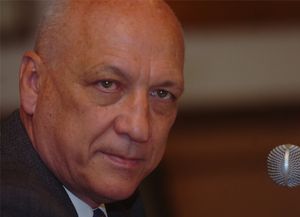 La provincia inicia un severo plan de contenci&oacute;n de gastos corrientes