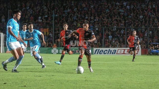 Braian Guille volvió a ganarse un lugar como titular en Colón