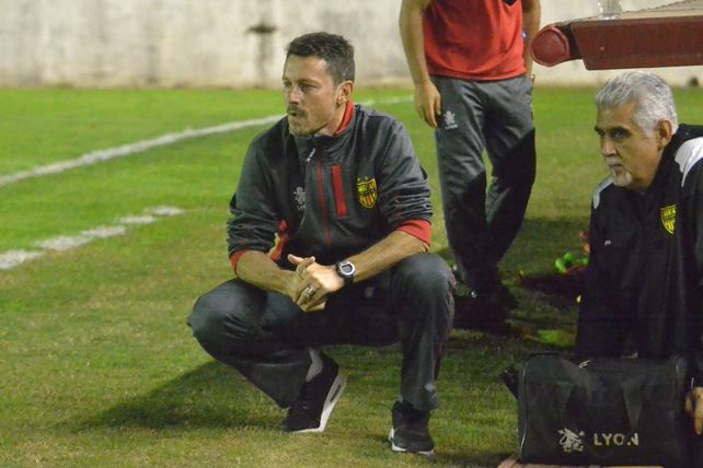 Bassedas duró apenas dos partidos en Boca Unidos