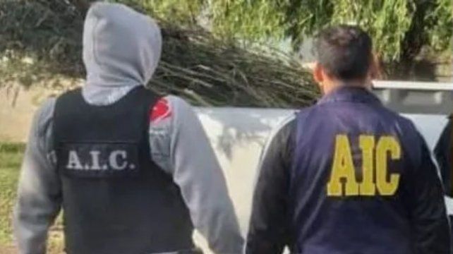 El policía fue detenido el año pasado y la distribución de material se constató entre 2021 y 2022.