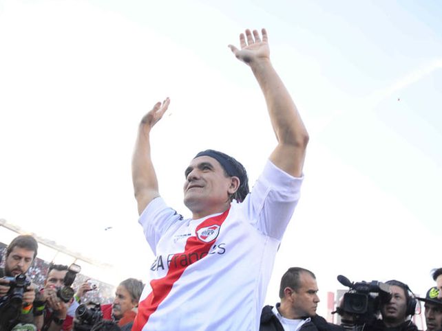 El Burrito Ortega tuvo una emotiva despedida en el Monumental