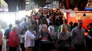 Miles de santafesinos visitaron la Feria Nacional de Artesanos