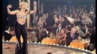 La historia del mapache viral que baila Raffaella Carrá: ¿Pedro es santafesino?