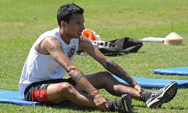 Se va. El pase de Vangioni se concretaría mañana y se habla de 1