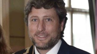Eduardo Bustamante asume como secretario de Relaciones Exteriores.