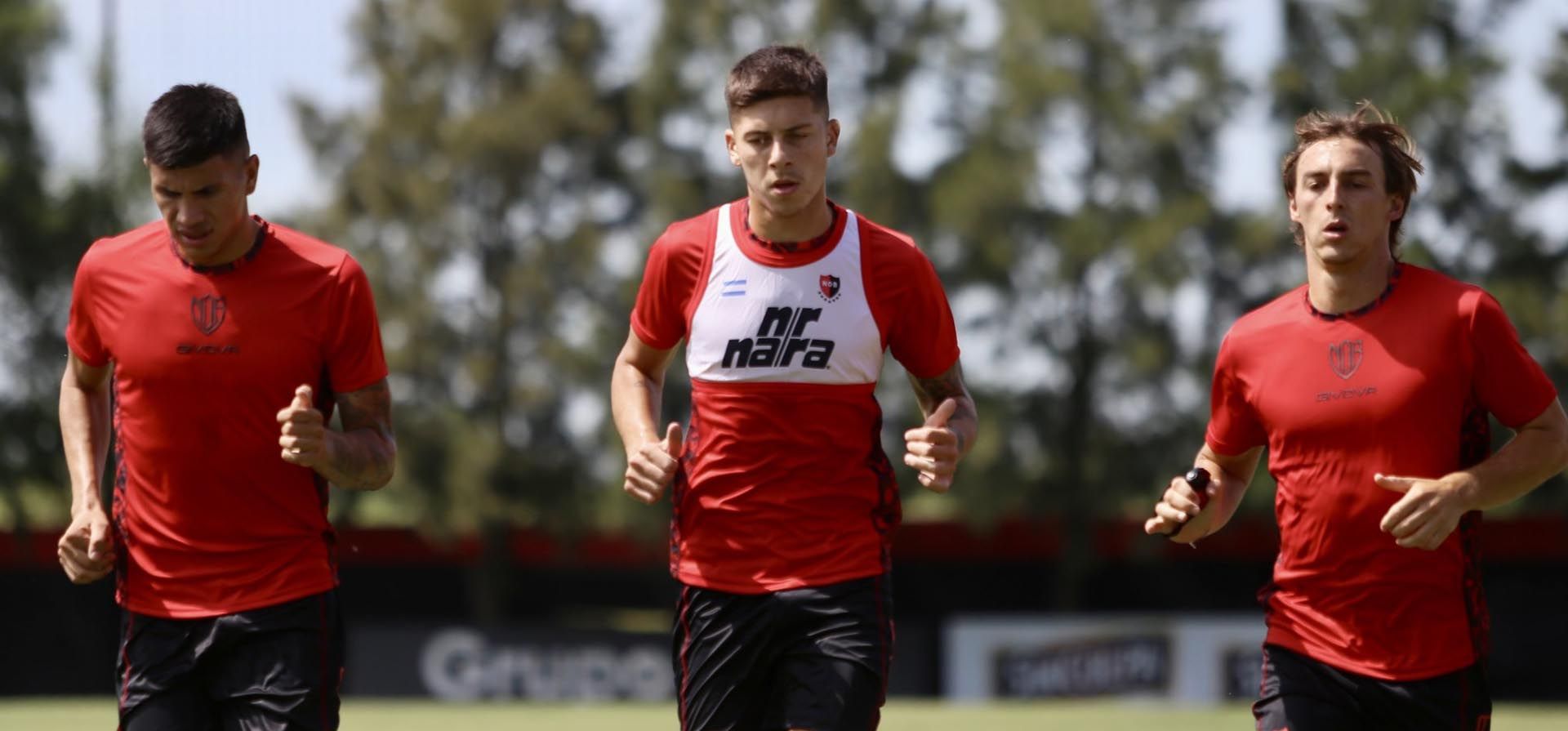 Pretemporada de Newell´s. El equipo rojinegro comenzó la puesta a punta de cara al próximo torneo.