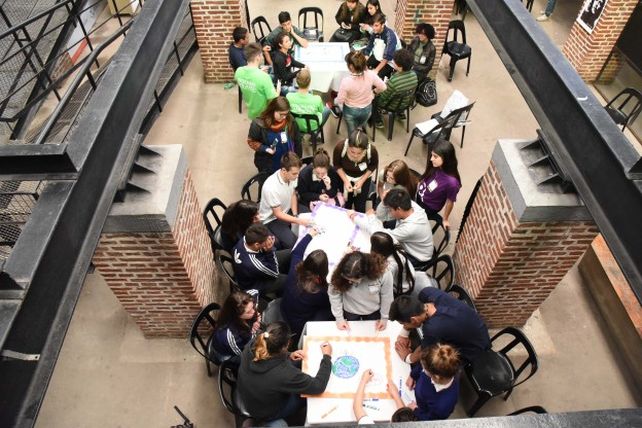 Estudiantes secundarios presentaron ideas para el Presupuesto Participativo