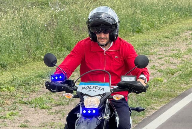 Con una travesía motoquera, Pullaro y Scaglia inauguraron la pavimentación de la Ruta Provincial Nº 3