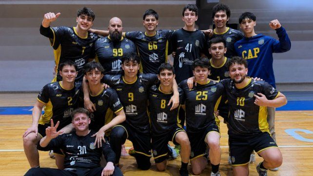 El equipo masculino de Paracao fue tercero en el último certamen de la Federación Entrerriana de Handball.