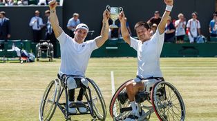 Gustavo Fernández ganó el trofeo de dobles en Wimbledon