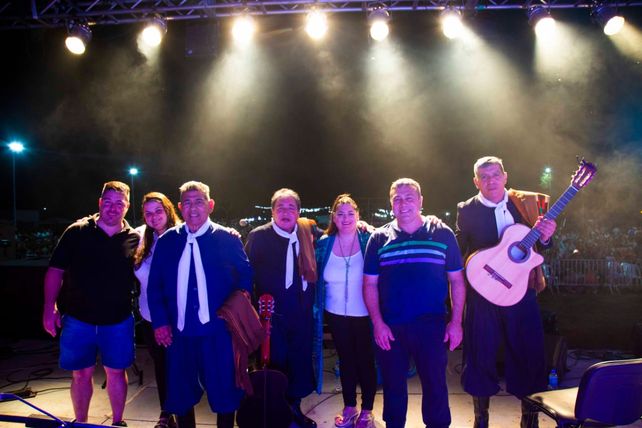 Gran cierre. Los Manseros Santiagueños deleitaron con su música.