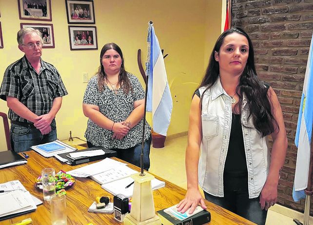 nueva concejala. Eva Lucero prestó juramento y ocupa finalmente una banca tras una larga controversia.&nbsp;