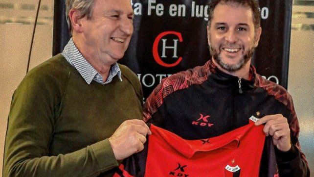 El nuevo entrenador de Colón dispuso doble turno de acción para este jueves en el Predio 4 de Junio.