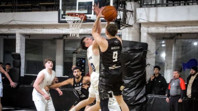 Temperley viene de vencer a Gimnasia y es el único líder de la Superliga del básquet local.&nbsp;