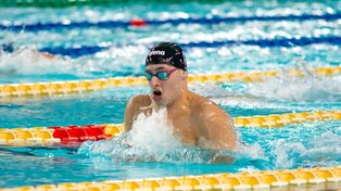 Gabriel Morelli de Unión de Santa Fe logró medalla de oro en los 200 metros pecho en Parque Roca.