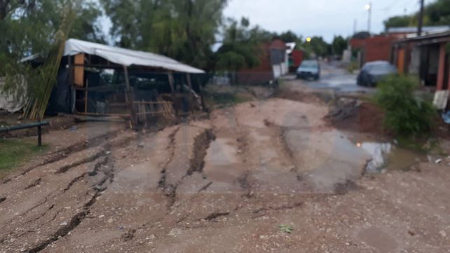 Casi un millar de familias fueron asistidas por una lluvia histórica