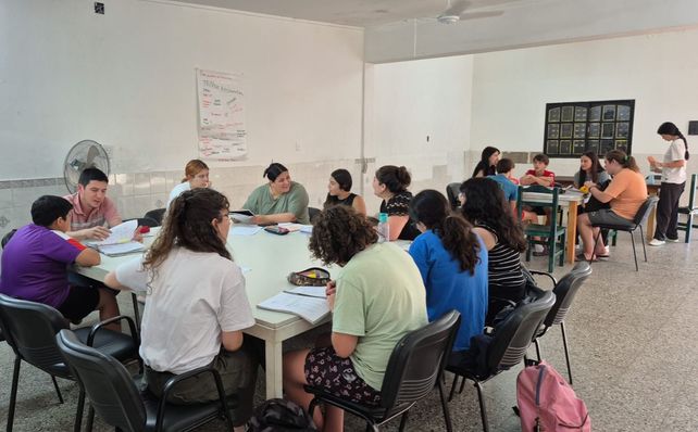 Estudiantes participan del programa provincial Quedate