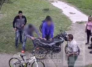 Intentaron vender una bici robada por Facebook y terminaron detenidos