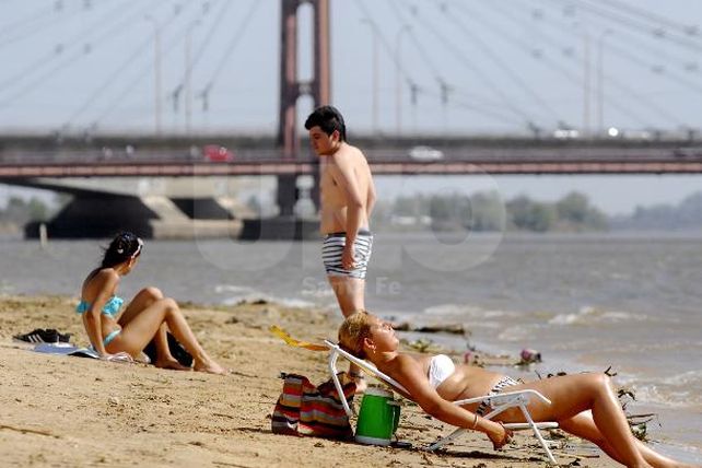 Salud recomendó a la población extremar los cuidados ante la ola de calor