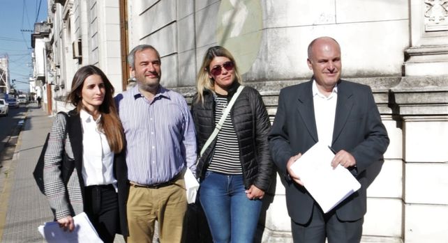 Las madres del cannabis medicinal presentaron un amparo para poder cultivar
