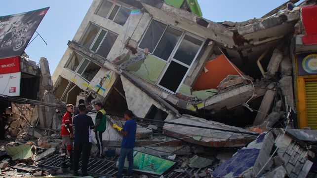 El terremoto en Colombia dejó al menos 224 muertos e importantes destrozos.