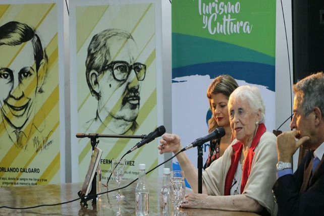 Calloni: Tenemos que hacer consignas creativas, fuertes, hermosas; los insultos no bastan