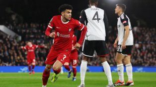 Liverpool barrió a Fulham y pasó a la final de la Copa de la Liga
