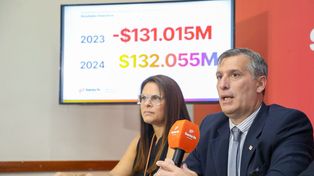 El ministro de Economía de Santa Fe, Pablo Olivares, brindó precisiones sobre el presupuesto.