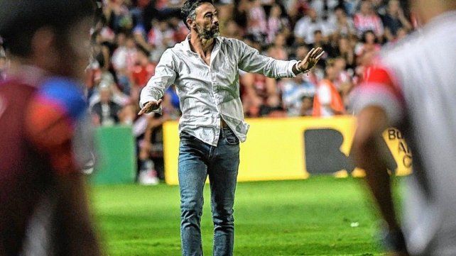 El entrenador de Unión prefirió restarle importancia a los rumores que lo vinculan a Boca.