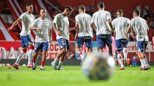 Las dudas de Kily en Unión para debutar en la Copa Argentina ante Colegiales