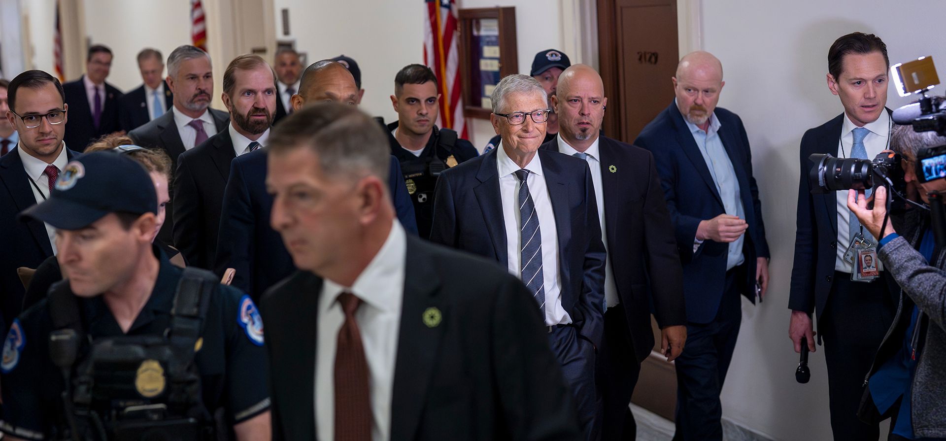 Bill Gates, cofundador de Microsoft, llega al Capitolio para una entrevista a puerta cerrada con el Comité de Supervisión de la Cámara de Representantes que investiga al delincuente sexual convicto Jeffrey Epstein, en Washington, el miércoles 10 de junio de 2026. (Foto AP/J. Scott Applewhite) Bill Gates, cofundador de Microsoft, llega al Capitolio para una entrevista a puerta cerrada con el Comité de Supervisión de la Cámara de Representantes que investiga al delincuente sexual convicto Jeffrey Epstein, en Washington, el miércoles 10 de junio de 2026. (Foto AP/J. Scott Applewhite)