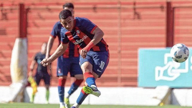 El refuerzo fantasma que se fue de San Lorenzo sin jugar un minutos El refuerzo fantasma que se fue de San Lorenzo sin jugar un minutos