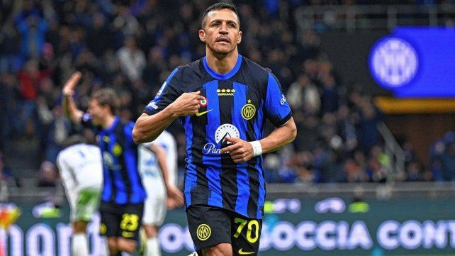 El chileno Alexis Sánchez viene de salir campeón con el Inter de Italia.
