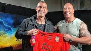 Eres el número 1; el elogio de The Rock a Nahuel Guzmán