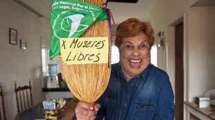 El feminismo es mi gran motor, afirma Mabel Bustos