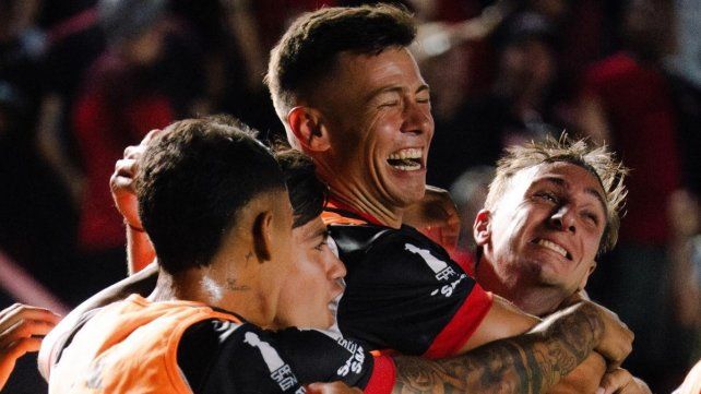 Federico Lértora, el regreso del corazón campeón de Colón para liderar el sueño