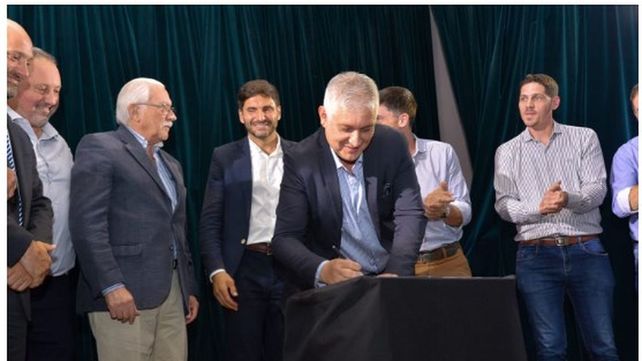 Pullaro y Papaleo anunciaron la semaforización frente al parque industrial y el aeropuerto